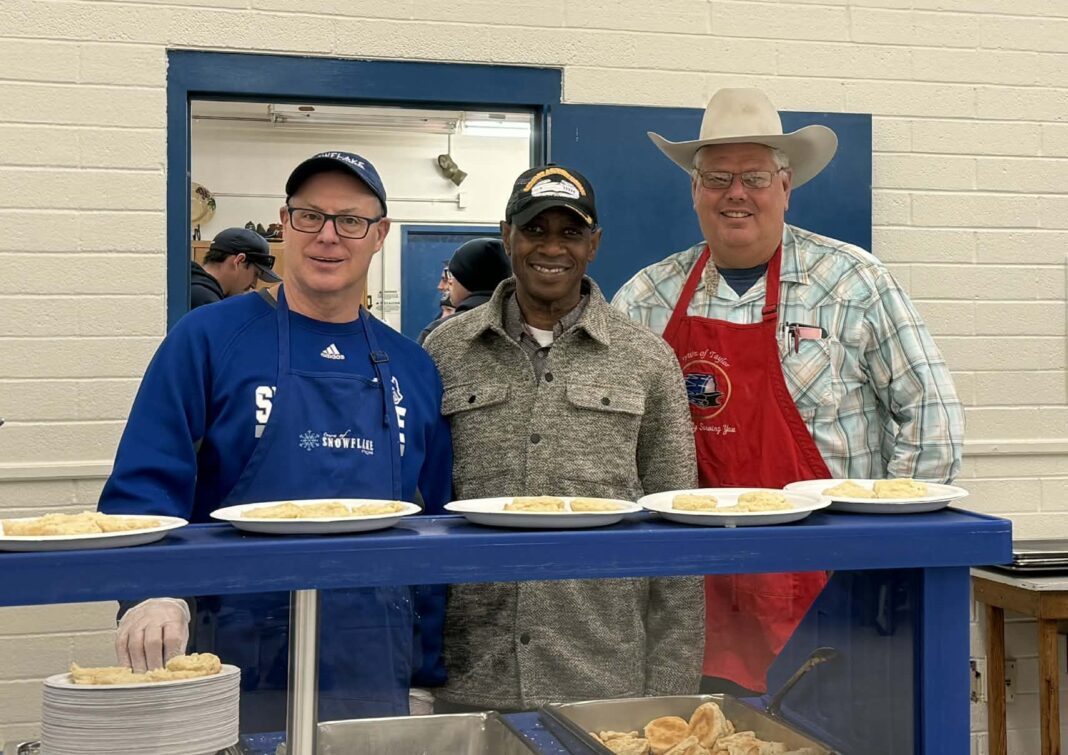 From left: Byron Lewis, Mayor of the Town of Taylor; Walt Blackman, Arizona House Representative for Legislative District 7; and Shawn Palmer, Mayor of the Town of Snowflake.