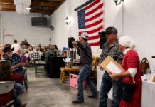 Community Packs Big Red Ranch Barn for HOSS Banquet